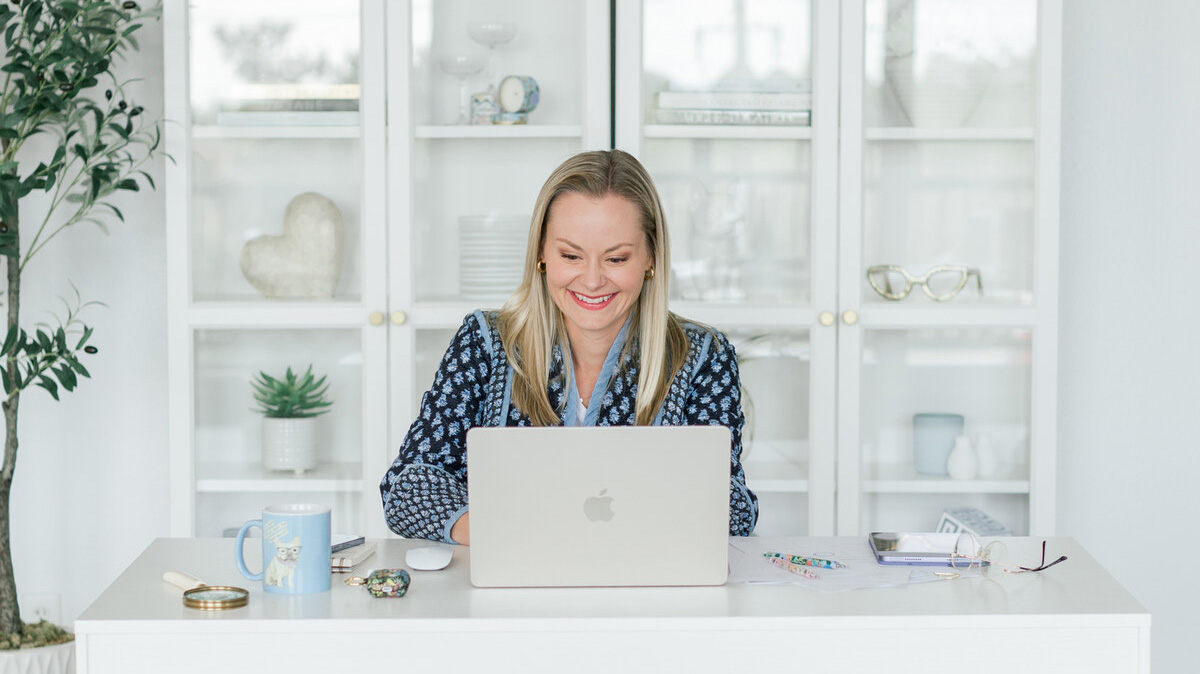 Wedding SEO Bootcamp By Sara Does SEO - Free Download Course